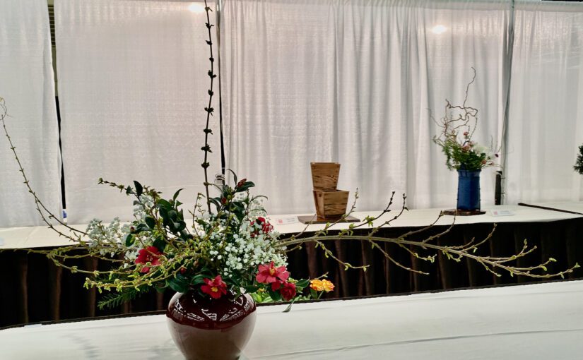 An example of how to create an Ikebana flower arrangement